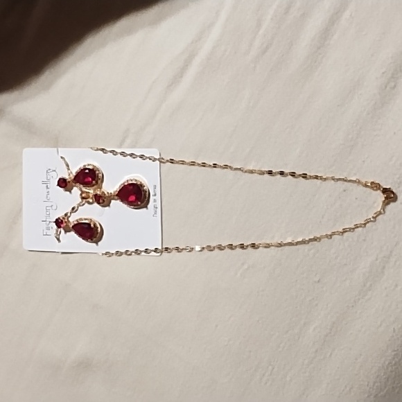 Necklace and Earrings Set. New. Two Or More Fashion Jewelry 20% Off Less. - Picture 5 of 6